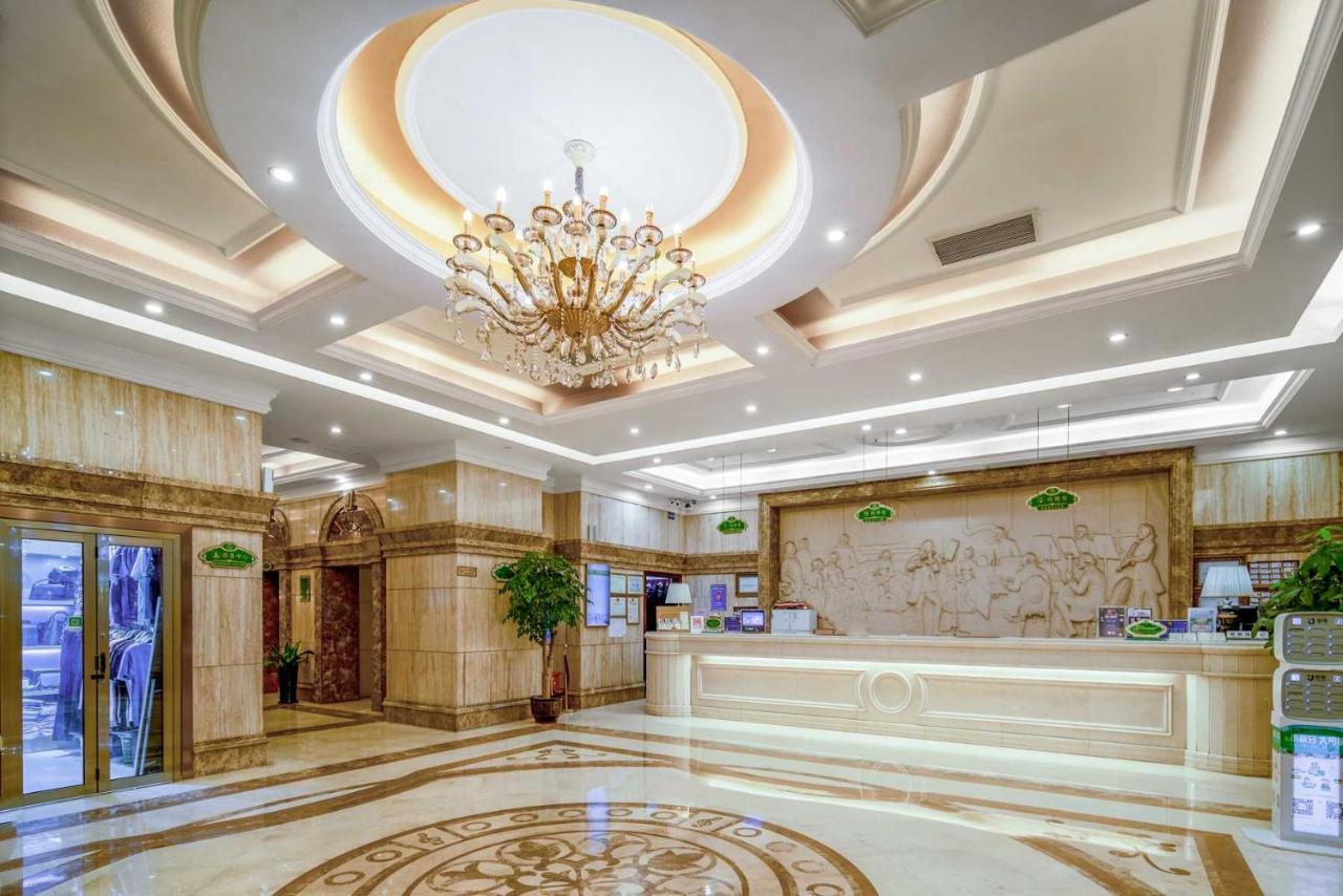 Vienna Hotel Dongguan Houjie Exhibition Center Exterior photo